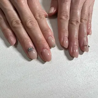 ネイル Ajuga. 太田 さやかのネイルデザイン