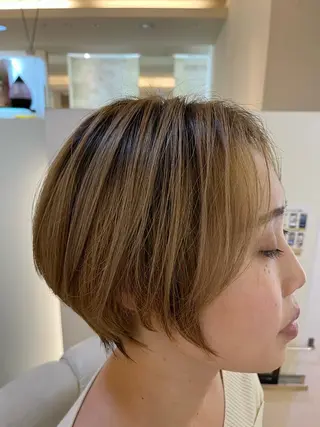 ショート 山岡 徹也のヘアスタイル