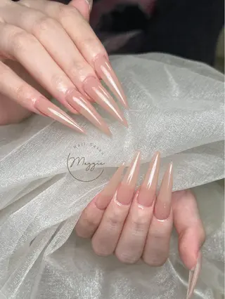 ネイル Maggie Nail🦩のネイルデザイン