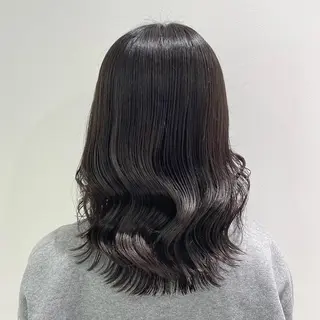 ミディアム カラー EGO所属・EGO Top stylistのヘアスタイル
