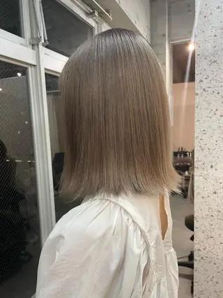 ミディアム カラー lani hair salon所属・SHOTO ハイトー ン/デザインカラーのヘアスタイル