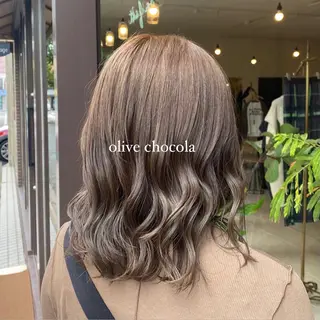 ミディアム 透明感カラー 【問屋町】moe🪿のヘアスタイル