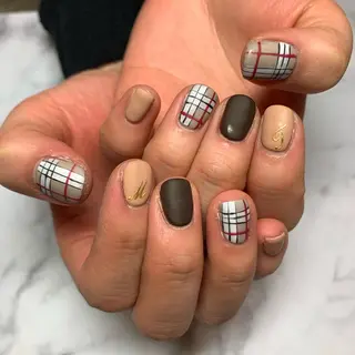 ネイル 駒月 明日香の眉毛・アイブロウイメージ