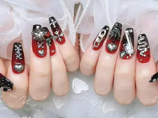 ネイル ✌🏻Kiiko ~のネイルデザイン