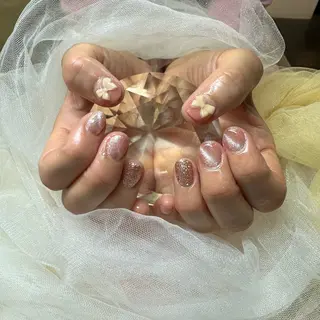 ネイル 🪷福本 亜実　/大阪心斎橋のネイルデザイン