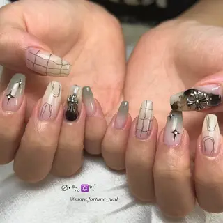 ネイル more fortuneのネイルデザイン