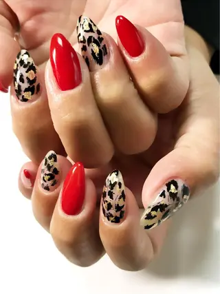 セミロング カラー ネイル CITRAtotal beautyのネイルデザイン