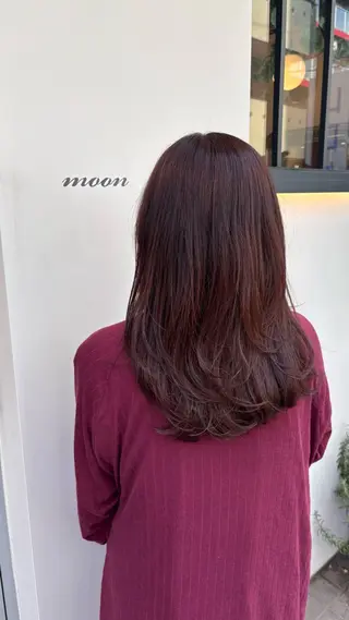 セミロング moon所属・平出 千尋のヘアスタイル