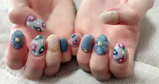 ネイル t. yoshizawaのネイルデザイン