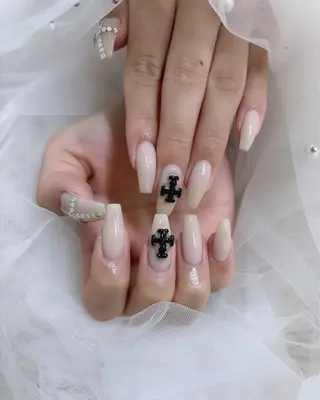 ネイル ToliyDeliy akemiのネイルデザイン