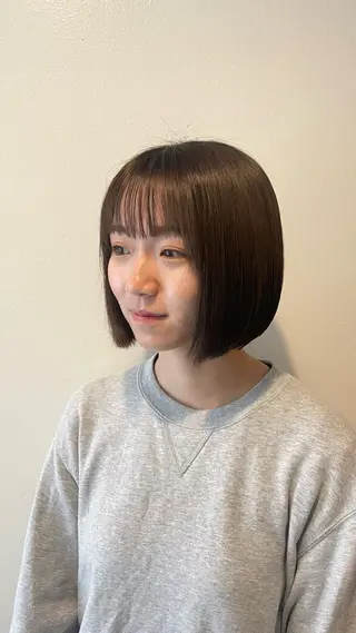 ショート ハラダ クルミのヘアスタイル