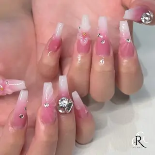 ネイル 美フォルム✨ CRG　RURIのネイルデザイン