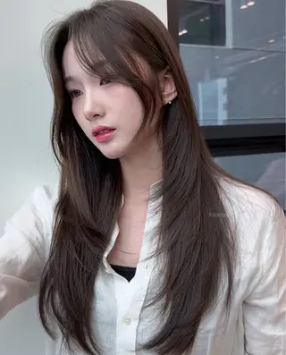 ロング salowin 原宿 aroa所属・韓国／ハッシュカット ／透明感カラー／金野のヘアスタイル