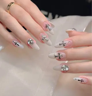 ネイル D-BEAUTY Nailsalonのネイルデザイン