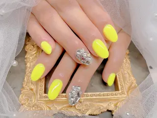 ネイル マジックミラー所属・マジック ミラーのネイルデザイン