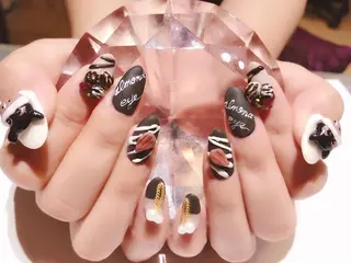 ネイル YUN 💅のネイルデザイン