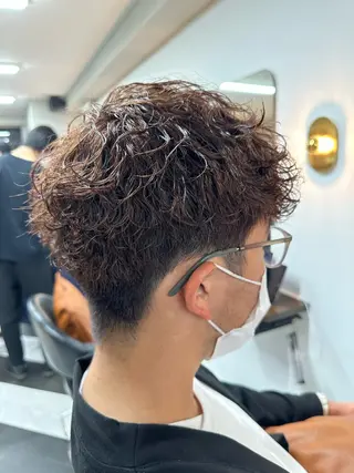 ショート カラー パーマ メンズ 守屋 寿哉のヘアスタイル
