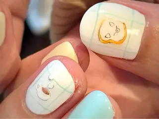 ネイル FIORITURA Maikoのネイルデザイン