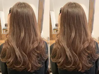 ロング カラー 透明感/オリーブ/ グレージュ/YUKAのヘアスタイル