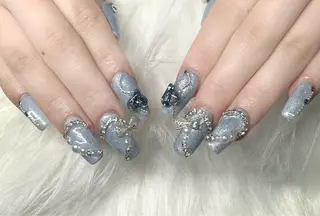 ネイル Hi Beauty 渋谷(ネイル、ハイパーナイフ6、脂肪れいきゃく、マッサージ＆エステサロン)所属・Hi beauty 渋谷のネイルデザイン