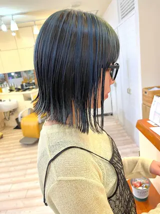 ミディアム 宇佐美/ボブ／ 顔まわりレイヤーのヘアスタイル