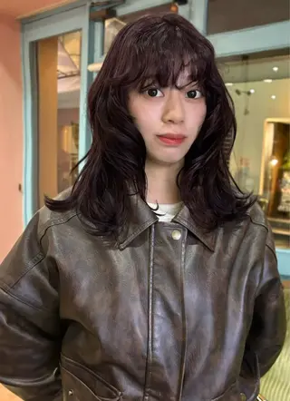 ミディアム カラー みほ 心斎橋美容室のヘアスタイル