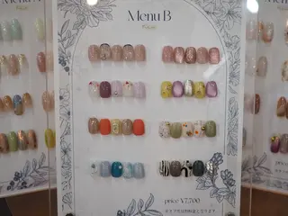 ネイル glaNje所属・glaNje aoiのネイルデザイン