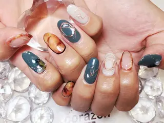 ネイル corazon所属・ネイリスト aicoのネイルデザイン