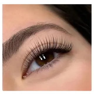 カラー パーマ ネイル マツエク・マツパ アイブロウ 神山 ビューティー・アイのマツエク・マツパデザイン