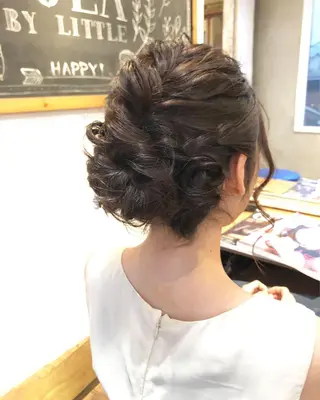 ミディアム ヘアアレンジ Sola by  little所属・クボキ サヤのヘアスタイル