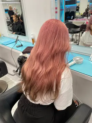 カラー ️🩷ハイトーン特化 RYUGA️🩵のヘアスタイル