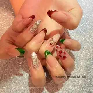 ネイル Sunny.Roa fujiのネイルデザイン