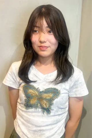 ミディアム カラー Aya/四条烏丸/ インナーカラーのヘアスタイル