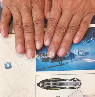 ネイル 4tunekick NAILS(フォーチュンキックネイルズ)所属・光森 淳子のネイルデザイン