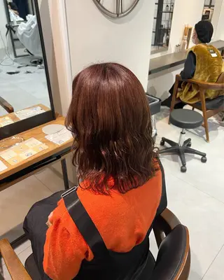 ミディアム カラー Neale. ユメのヘアスタイル