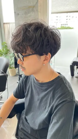 メンズ YinYang所属・川﨑 章弘のヘアスタイル