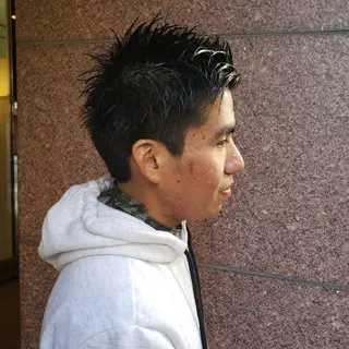 メンズ ショート EMANON名古屋所属・美谷添（ミヤゾエ） まどか大人ヘアサロンのヘアスタイル