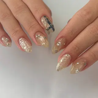 ネイル GOTODAY 原宿kalon店所属・☽ nju_nailのネイルデザイン