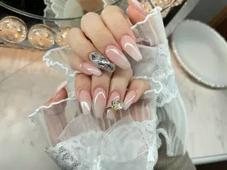 ネイル 23時まで❤︎韓国、 ワンホンネイルのネイルデザイン