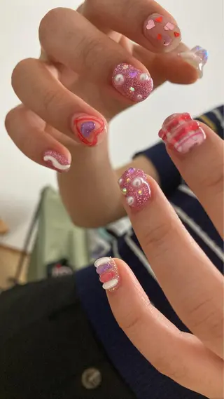 ネイル nailsalon　hue所属・小山 羽奈のネイルデザイン