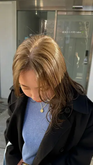 ミディアム カラー オリーブ/縮毛♡ Natsuno🩰のヘアスタイル