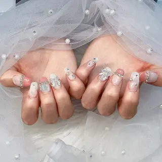 ネイル パーツ全部¥110 サロンミミのネイルデザイン