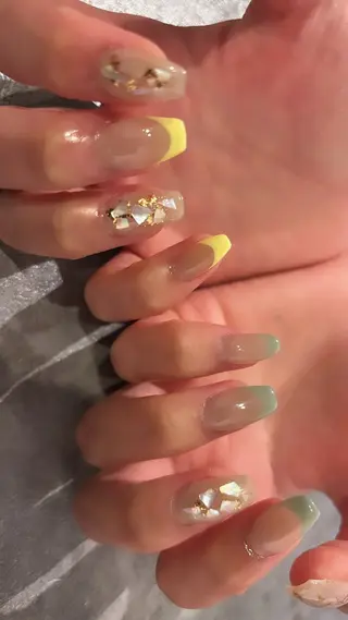 ネイル Mignon所属・Mignon 、のネイルデザイン