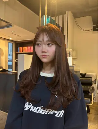 ロング 🩶レイヤー/盛れる 顔まわり🩶フウカのヘアスタイル