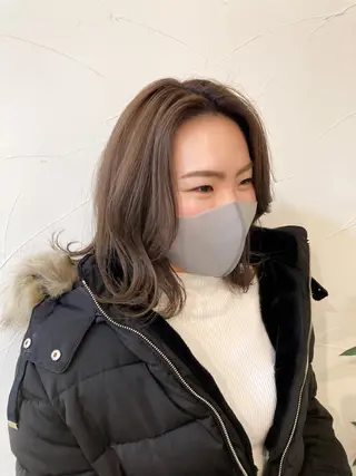 ミディアム カラー 樋野 亮のヘアスタイル