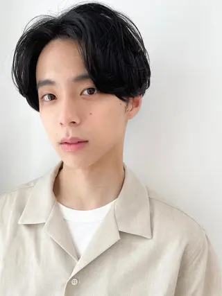 ショート メンズ 🤎ベージュカラー 🐶メンズパーマのヘアスタイル