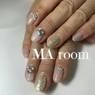 ネイル ＆MERCI所属・&MERCI nail maoのネイルデザイン