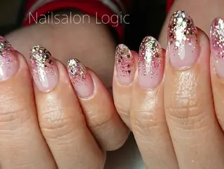 ネイル Nailsalon Logicのネイルデザイン
