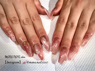 ネイル 廣瀬 真奈美のネイルデザイン