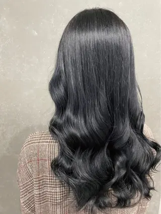 ロング カラー Carrefour OHANAのヘアスタイル